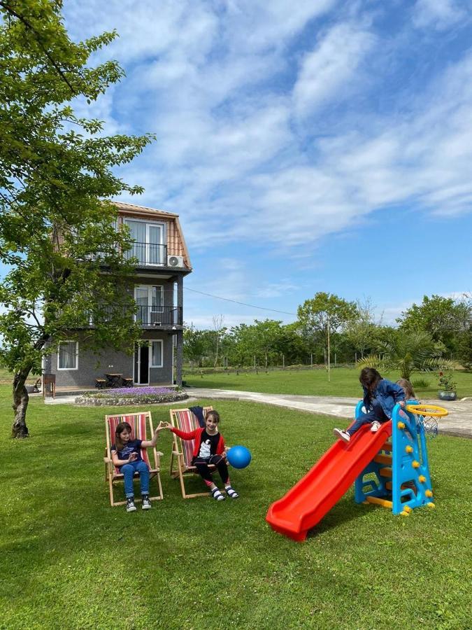 Дом На Пляже Black Sea House Kobuleti Kültér fotó